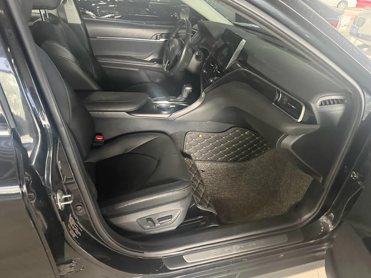 Toyota 2021 Camry 2.5G Deluxe Edition Automatic Gear 6