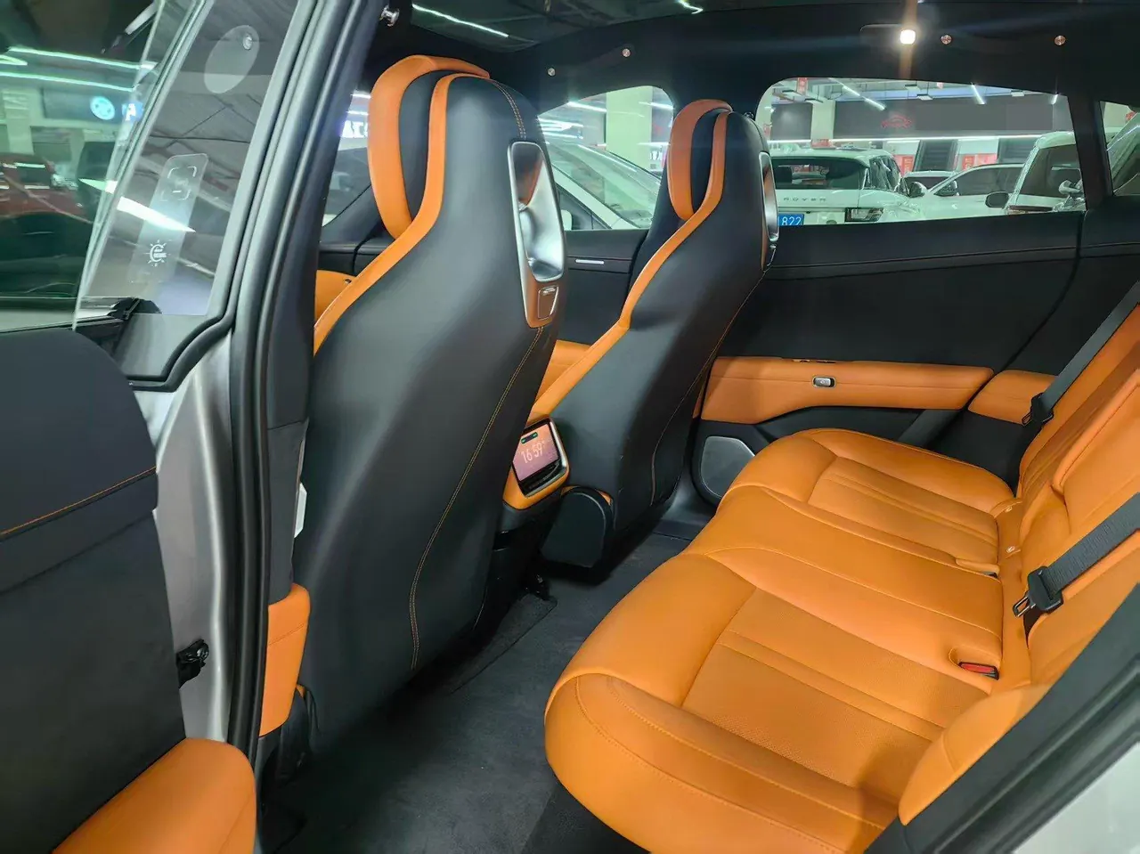 MI 2025 YU7 Long Endurance Rear Drive Automatic Gear 9