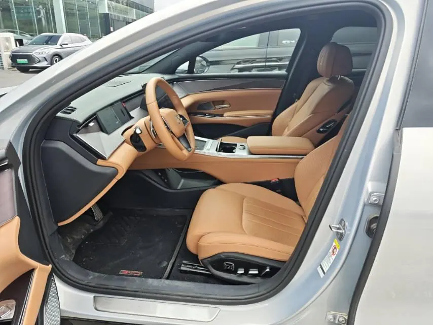 BYD 2025 Han L EV four-wheel drive laser Radar flagship automatic gear 3
