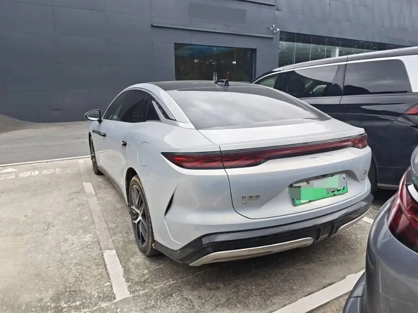 BYD 2025 Han L EV four-wheel drive laser Radar flagship automatic gear 5