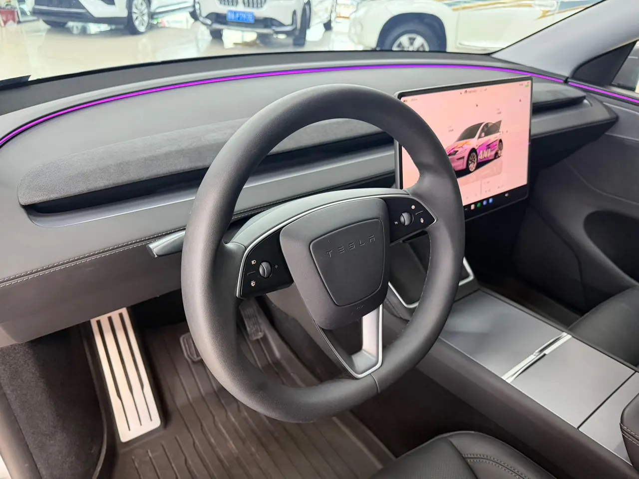 Tesla 2025 Model Y long endurance all-wheel drive version automatic transmission 6