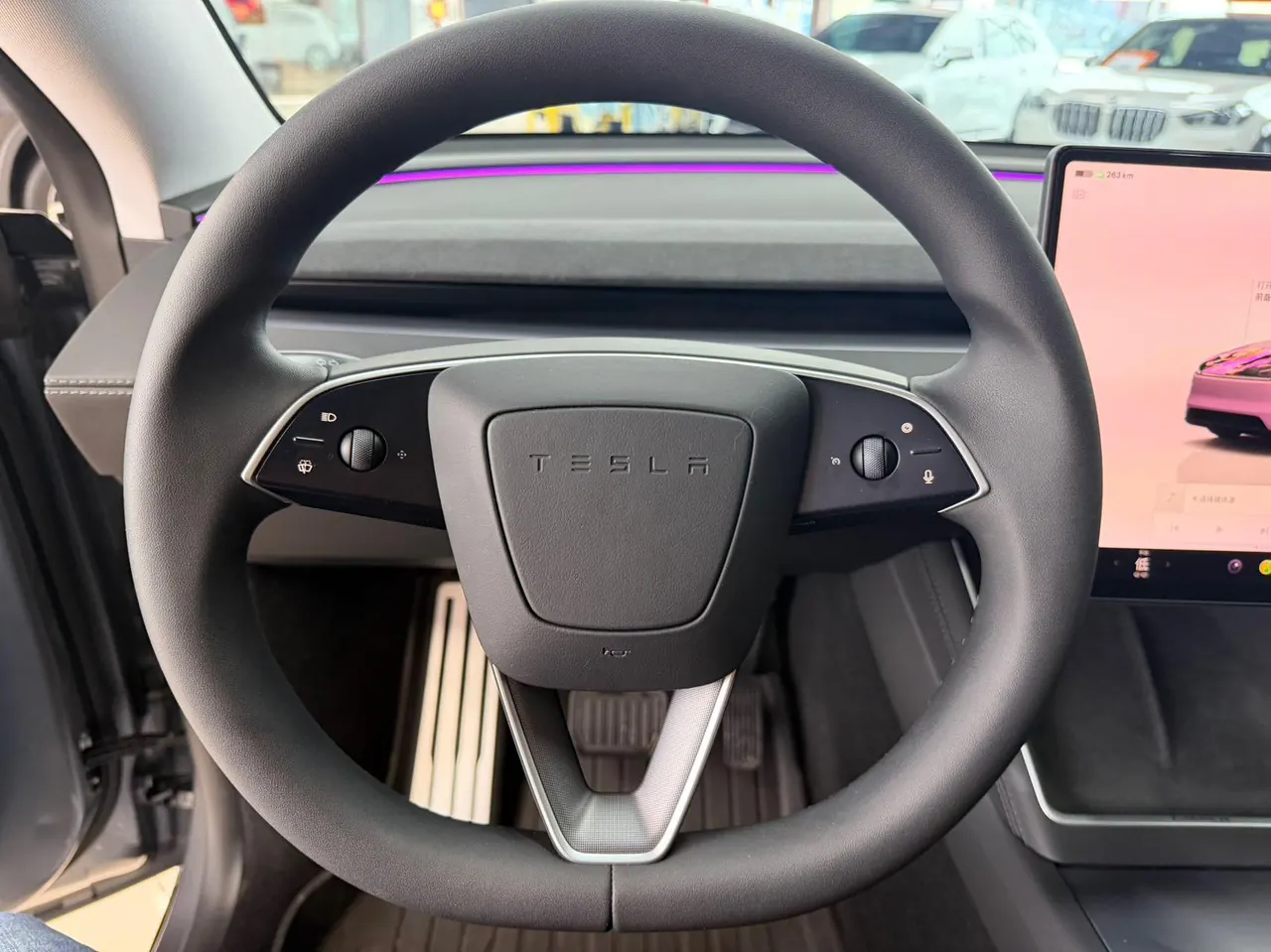 Tesla 2025 Model Y long endurance all-wheel drive version automatic transmission 7