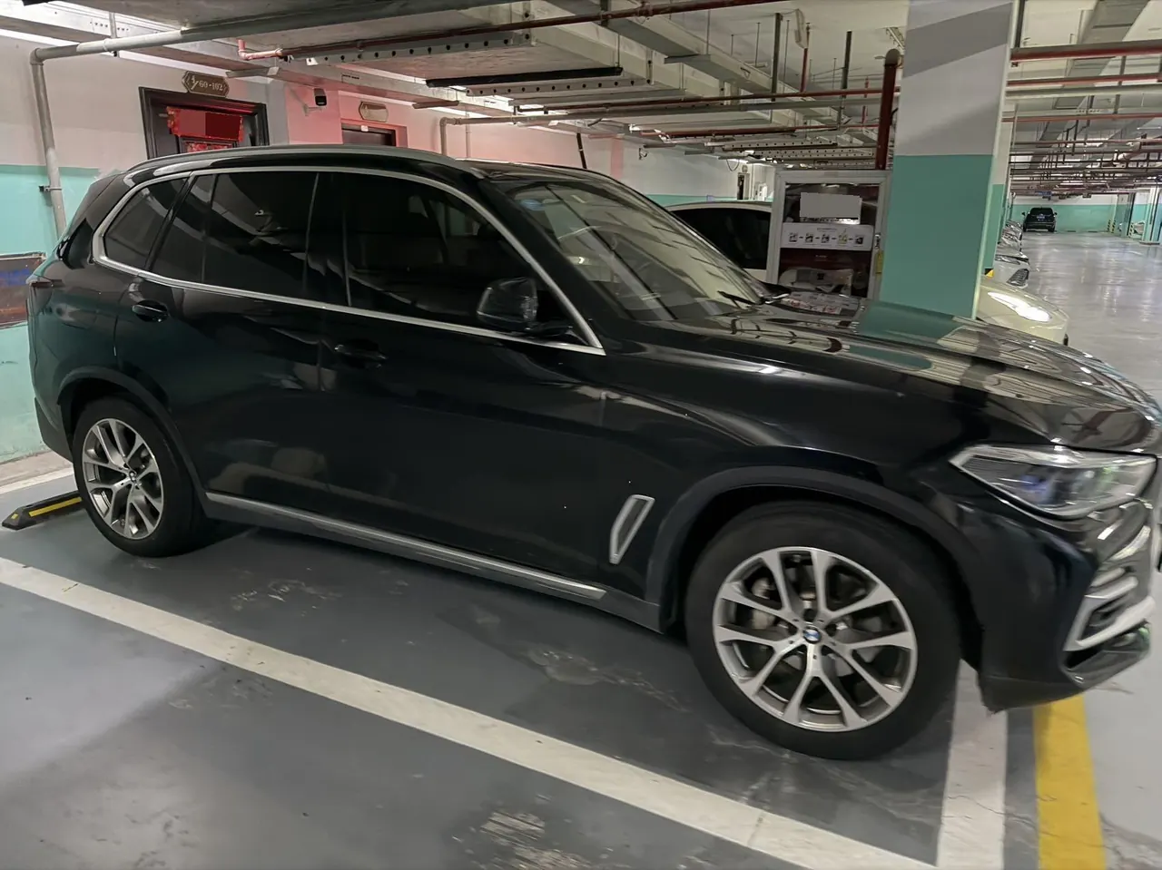 BMW X5 (Imported) 2020 X5 xDrive30i 2.0T X Design Set Automatic Gear 2