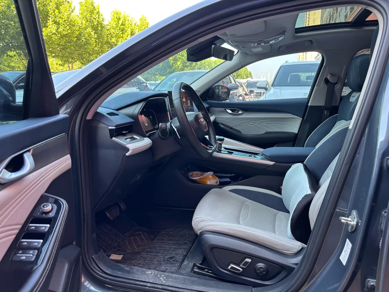 Geely 2021 xingrui 2.0T distinguished model (modified) automatic gear 7
