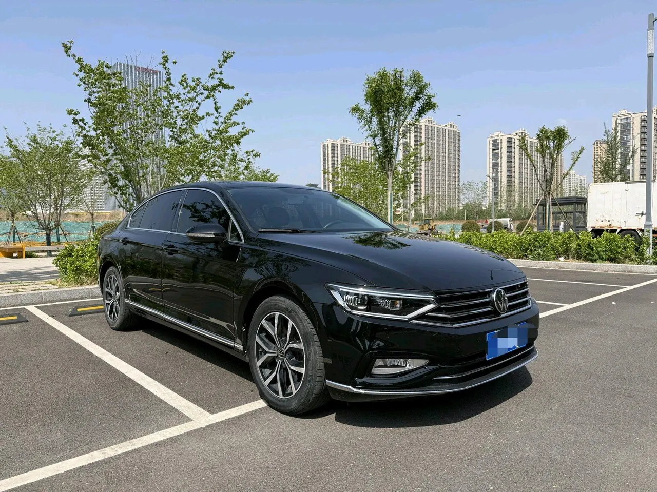 Volkswagen 2020 Magotan 1.4TSI 280TSI Comfortable Automatic 3