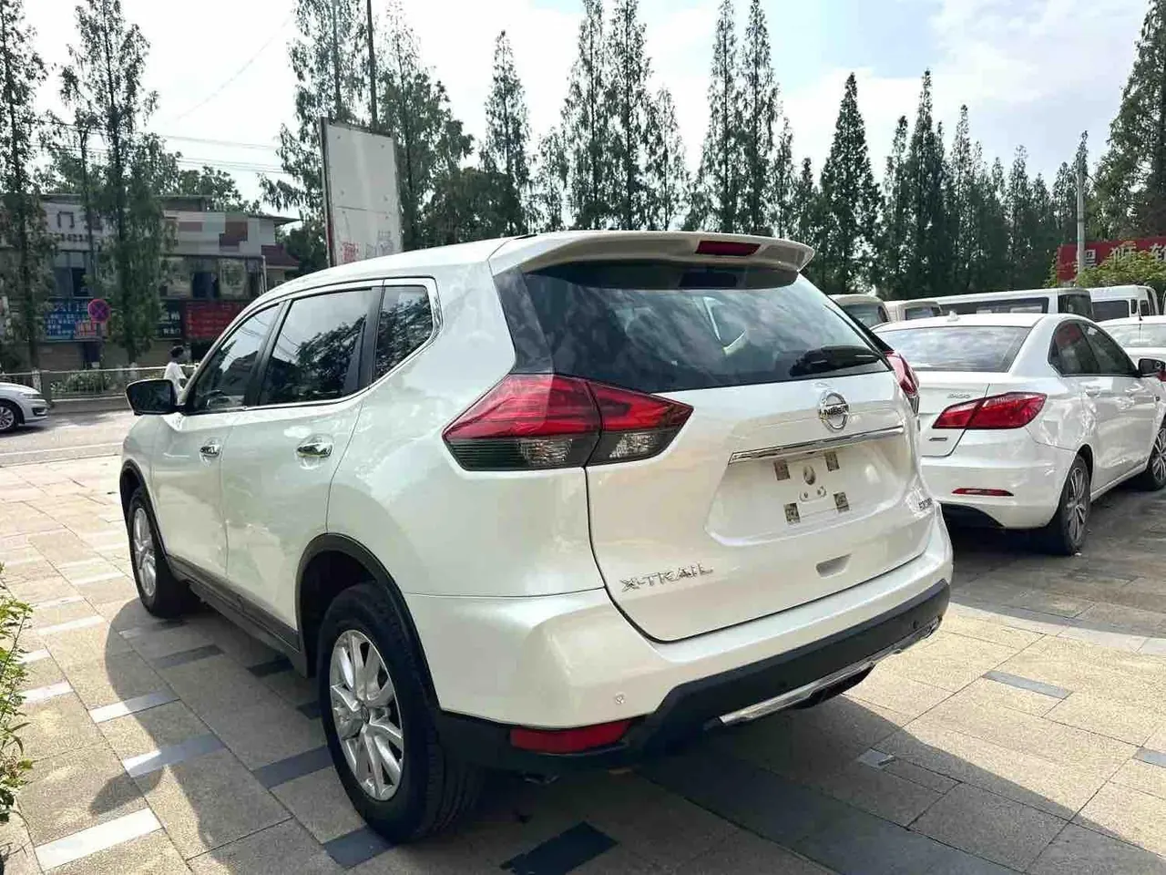 Nissan 2020 Qijun 2.0 stepless XL Premium two-wheel drive Zhilian exclusive version of automatic gear 6