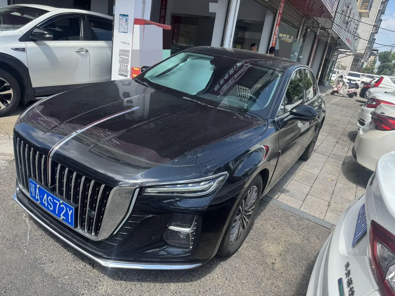 HongQi 2024 H5 1.5T Zhilian Flag Rhyme Edition Automatic Gear - View 1