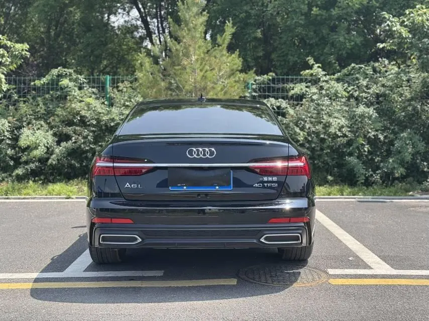 Audi 2021 A6L 2.0TFSI 40TFSI Deluxe Dynamic Automatic 7