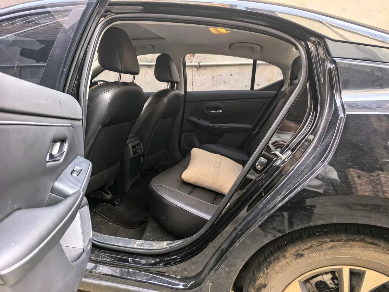 Nissan 2022 Sylphy 1.6 Stepless XL Pleasant Edition Automatic Gear 3