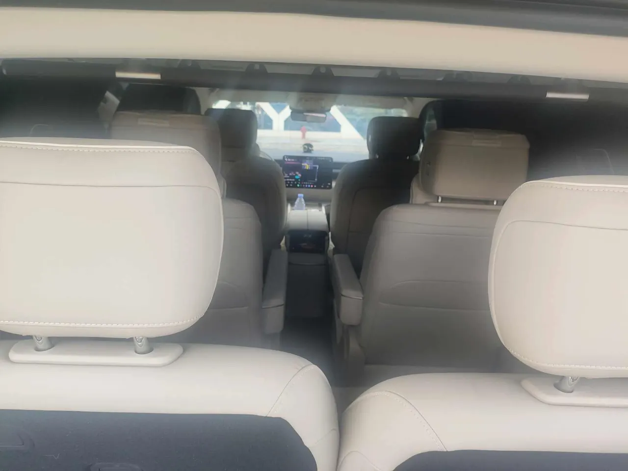 NIO 2026 ES8 6‑Seater Executive Signature Edition Automatic Transmission 5