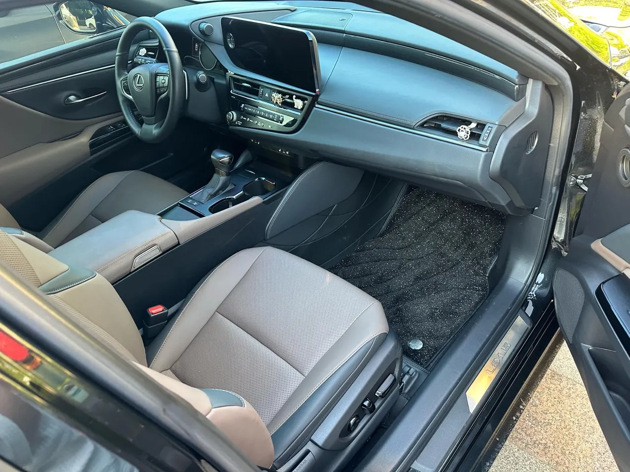Lexus ES (Imported) 2022 ES300h 2.5 Stepless Excellence Edition Automatic Gear 4