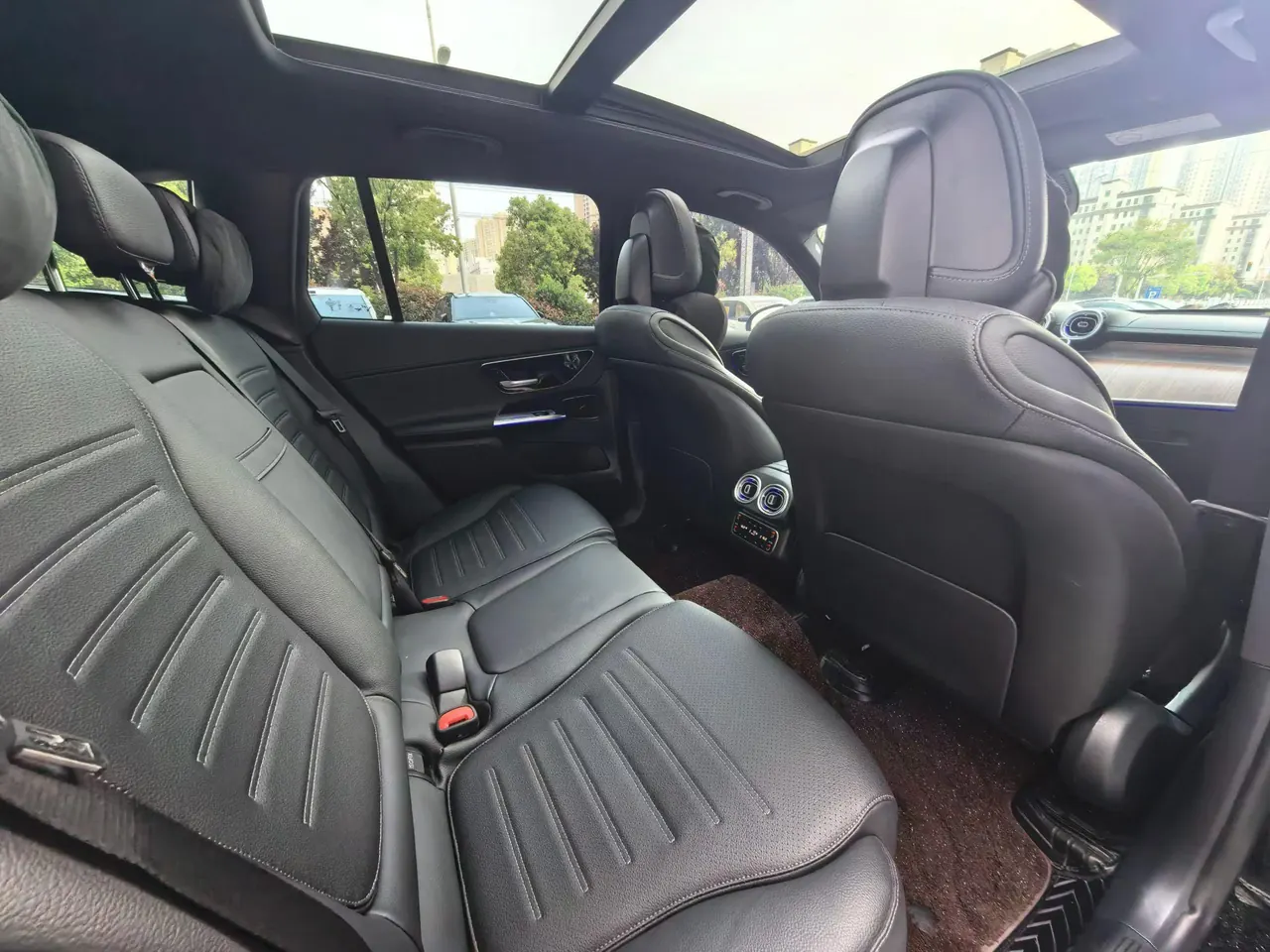 Mercedes Benz 2024 GLC 300 L 4MATIC 48V 2.0T Dynamic 5-seat (Modified) Automatic Gear 5