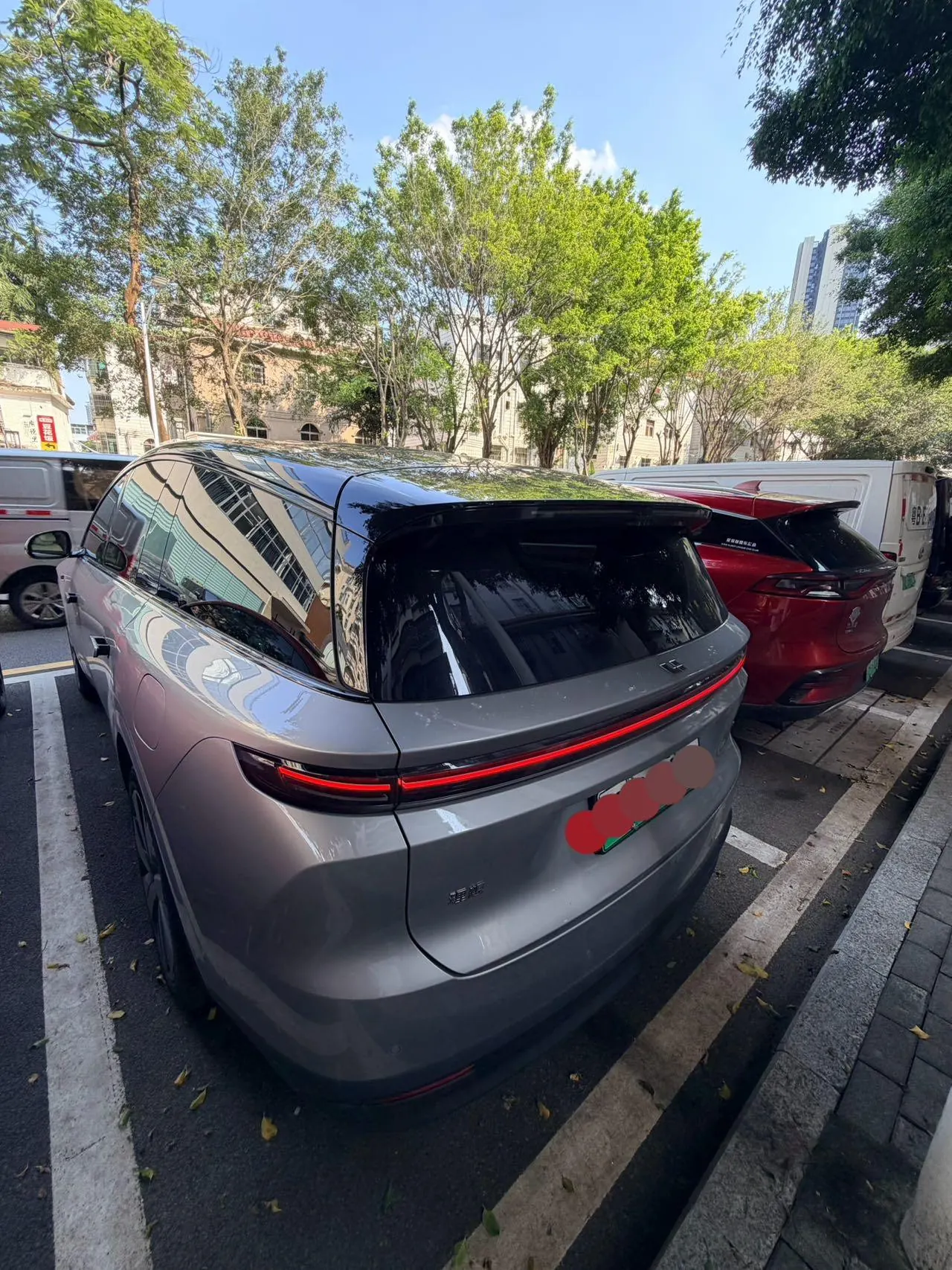Li 2025 i8 Standard Edition Automatic Gear 7
