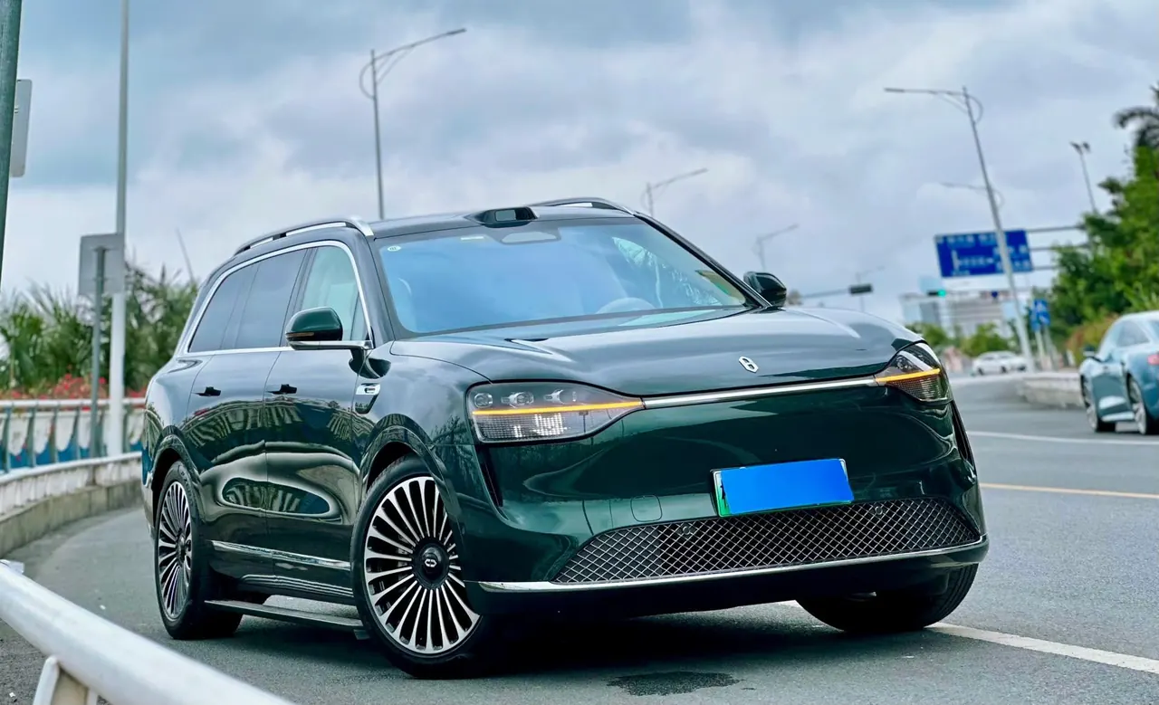 AITO 2025 AITO M9 EV Pure Electric Ultra Edition 100kWh6-seat Edition Automatic Gear 3