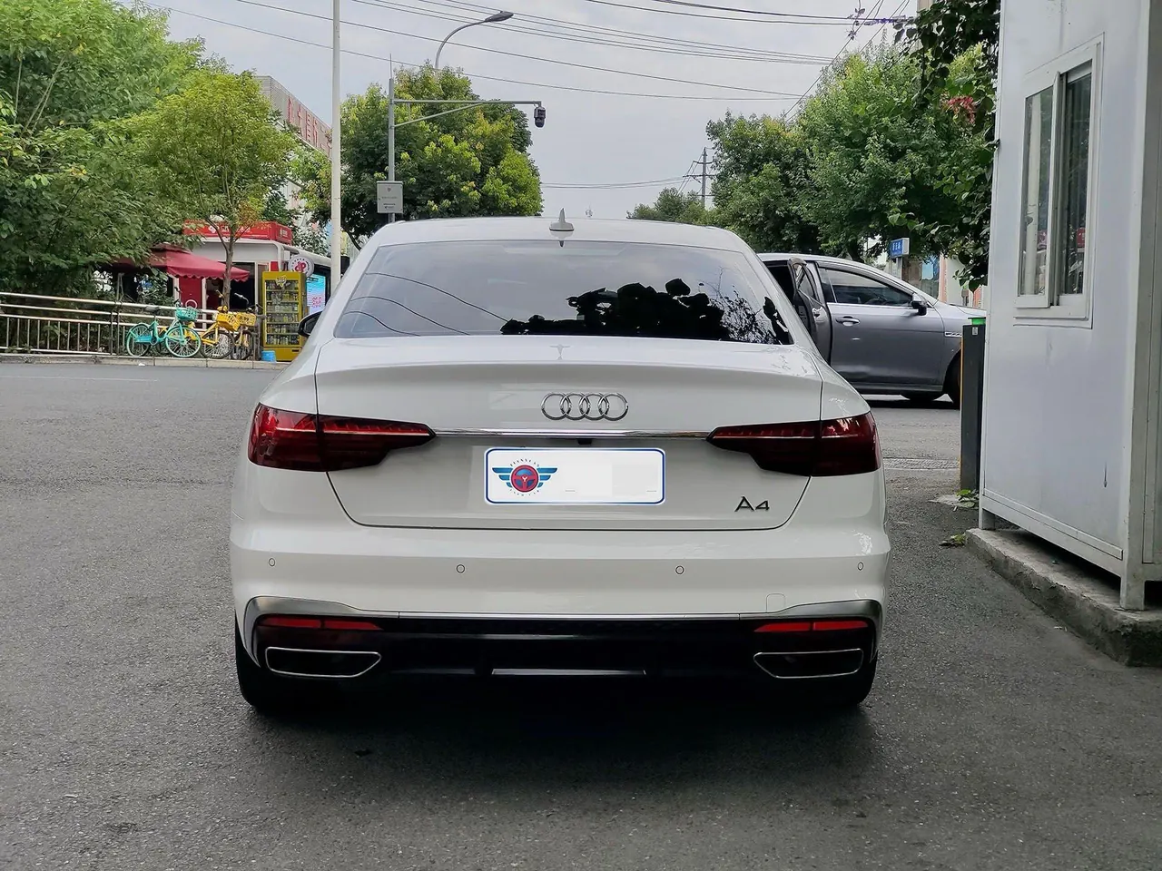Audi 2020 A4L 2.0TFSI 40TFSI Deluxe Dynamic Automatic 5