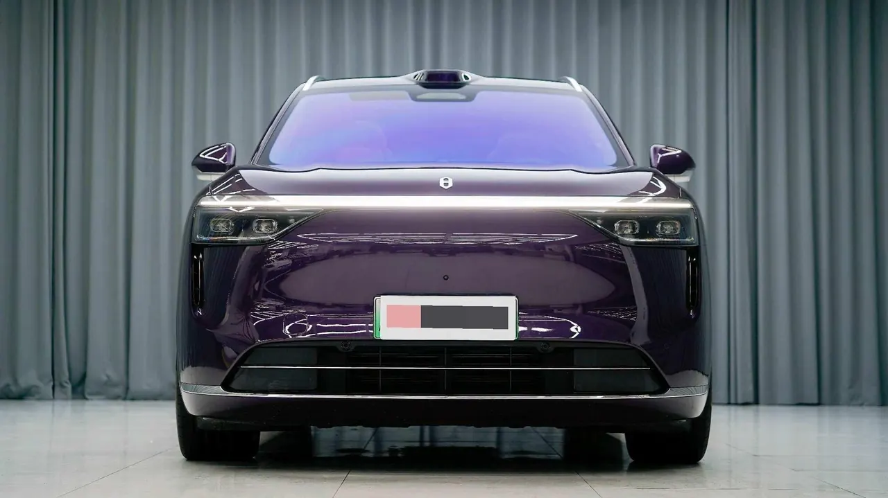 AITO 2025 AITO M8 Max Edition 53.4kWh 6-seat Edition Automatic Gear 2