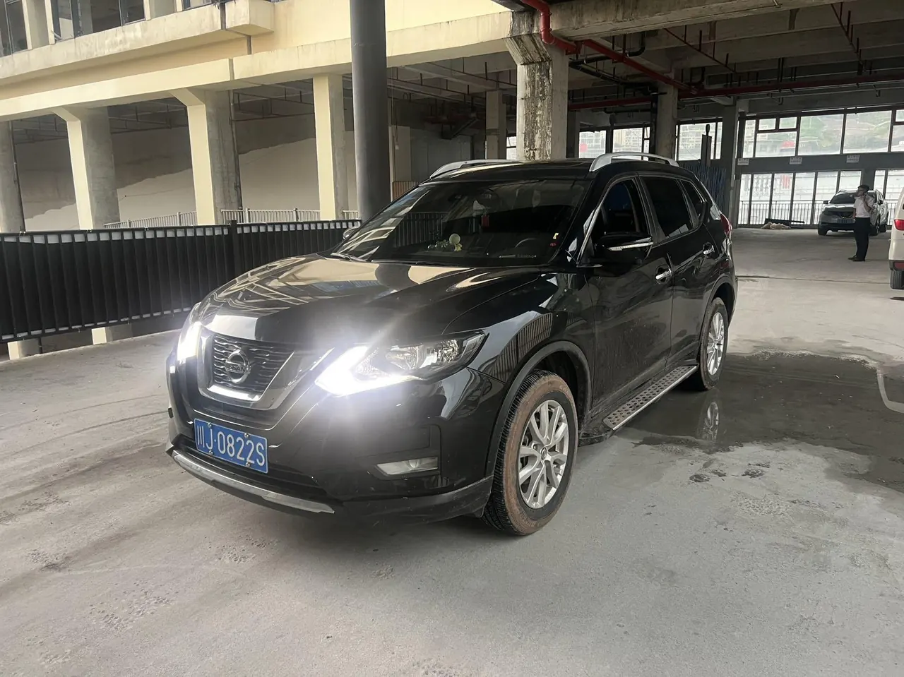 Open image lightbox: Nissan 2022 Qijun Glory 2.0 Stepless Two-Drive Smart Joint Premium Edition Automatic Gear
