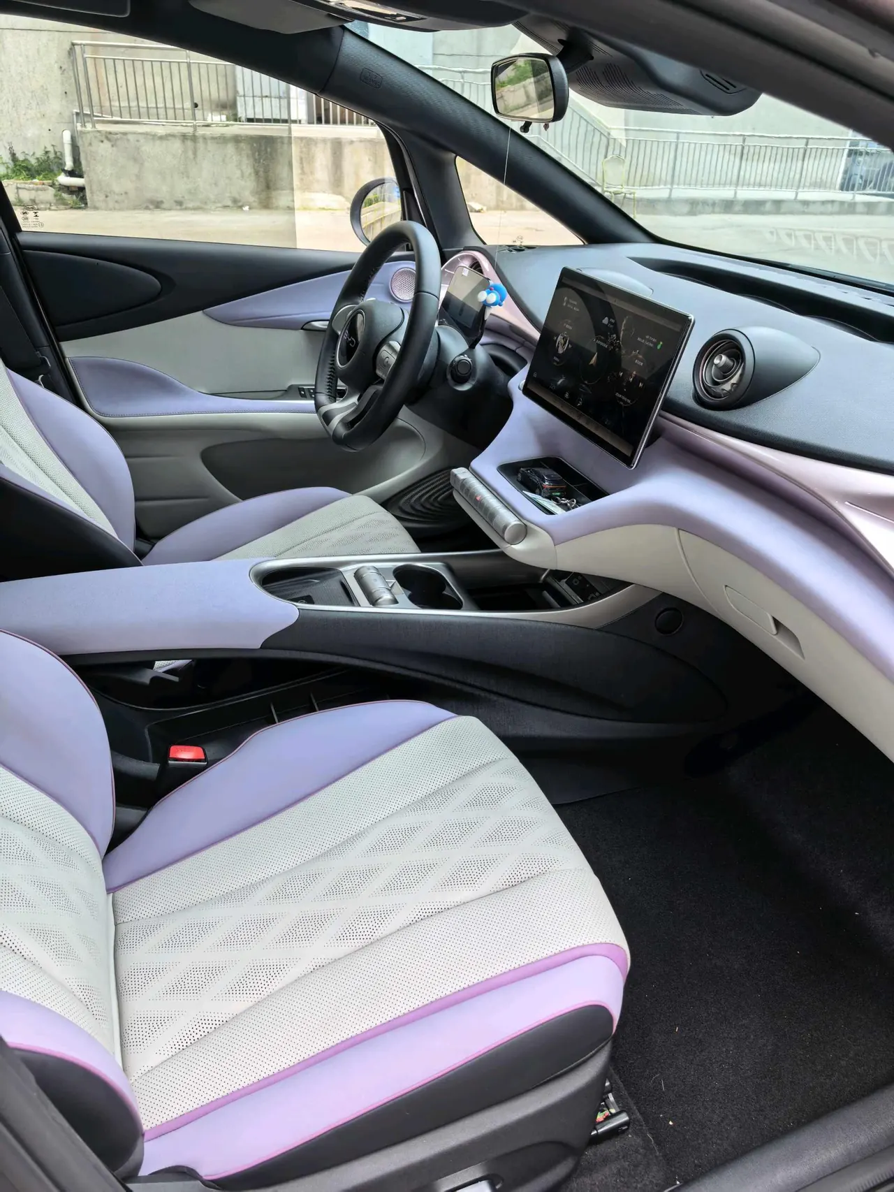 BYD 2025 Dolphins 520km Knight Edition Automatic Gear 6