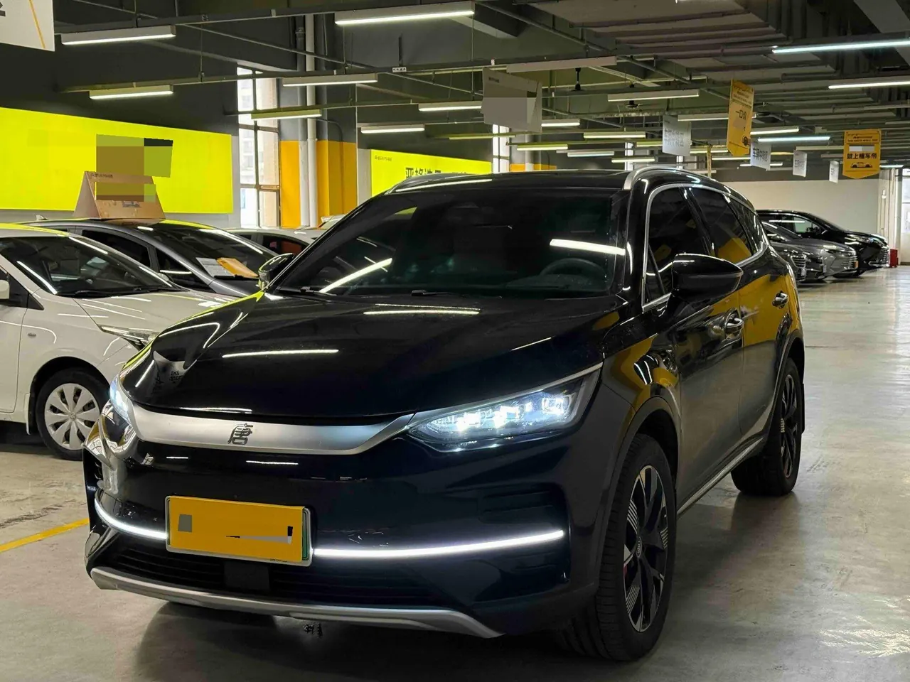 BYD Tang New Energy 2024 Tang EV Champion Edition 730KM Exclusive Automatic Gear - View 1