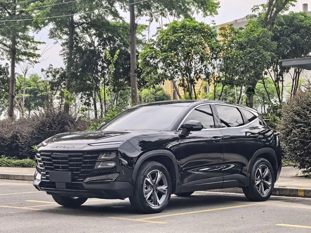 Jetour 2024 Dasheng 1.5T Xingyao PRO automatic gear - View 1