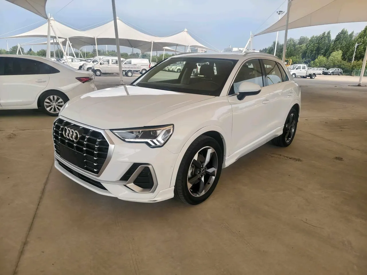 Audi 2022 Q3 1.4TFSI 35TFSI Aggressive Dynamic Automatic - View 1