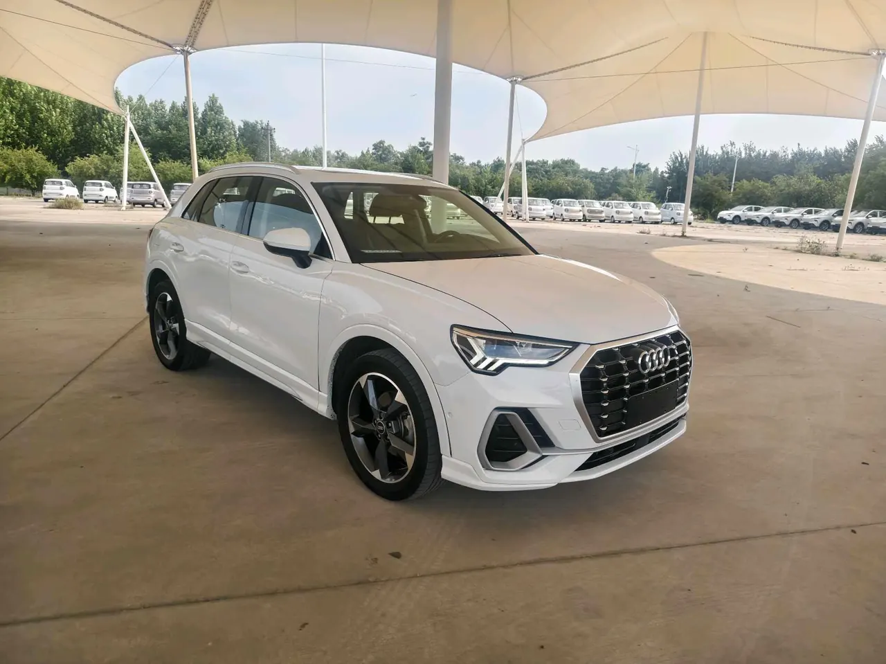 Audi 2022 Q3 1.4TFSI 35TFSI Aggressive Dynamic Automatic 3