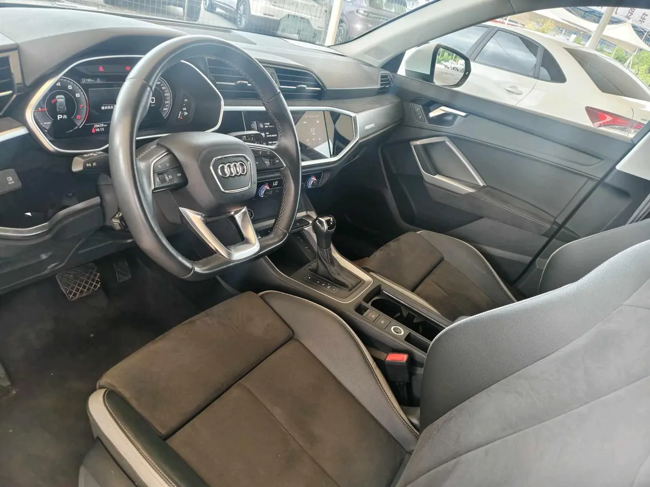 Audi 2022 Q3 1.4TFSI 35TFSI Aggressive Dynamic Automatic 4