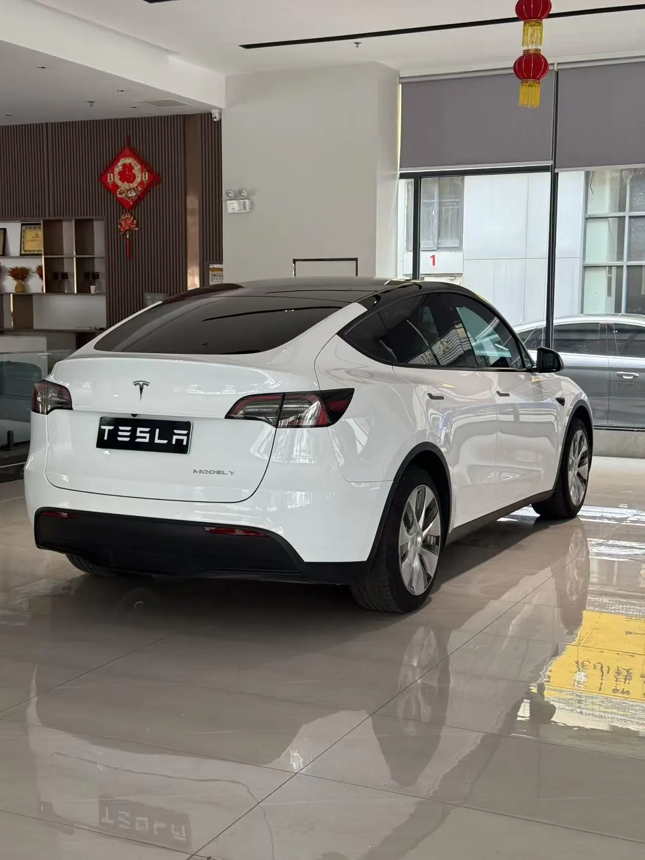 Tesla 2022 Model Y rear-wheel drive version automatic transmission 8