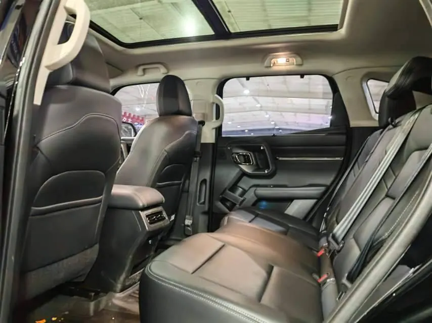 Haval 2026 big dog PLUS 2.0T four-wheel drive Chaoye version automatic gear 4