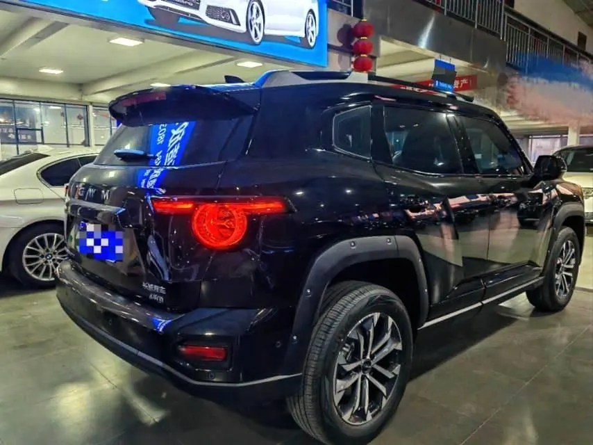 Haval 2026 big dog PLUS 2.0T four-wheel drive Chaoye version automatic gear 5
