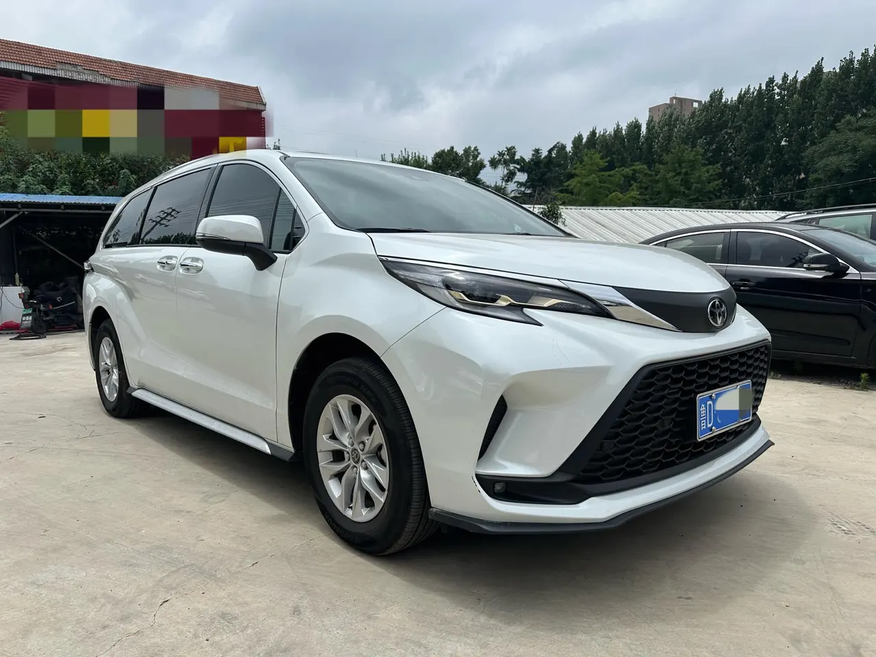 Toyota 2026 Grevia HYBRID 2.5 Stepless Comfort Edition Automatic Transmission 2
