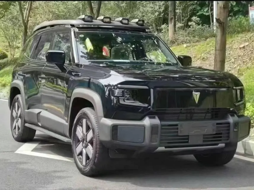 ChangAn Deepal 2024 G318 four-wheel drive air suspension version of automatic gear 6