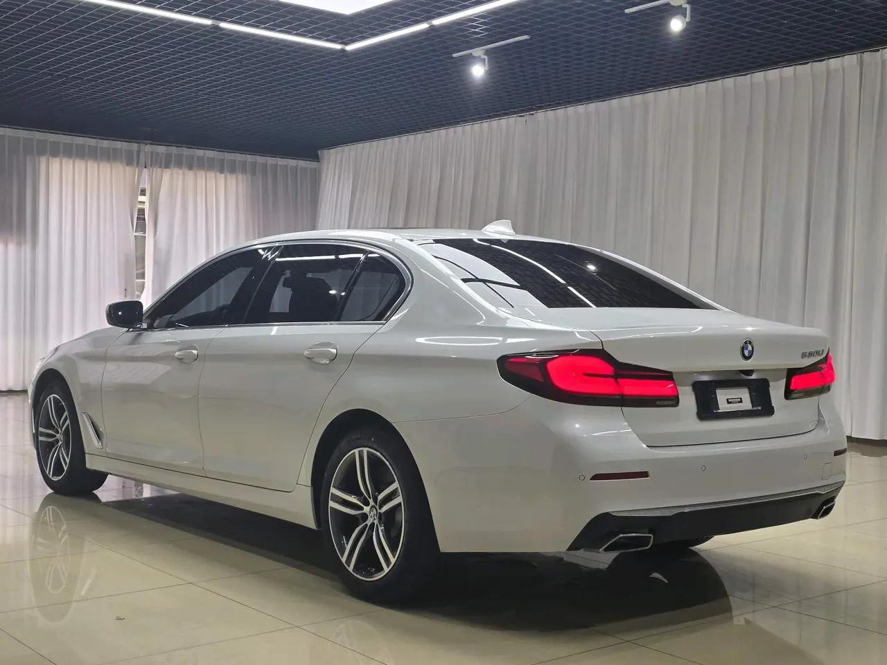 BMW 5 Series 2022 530Li 2.0T Leading Luxury Suit (Modified) Automatic Gear 6