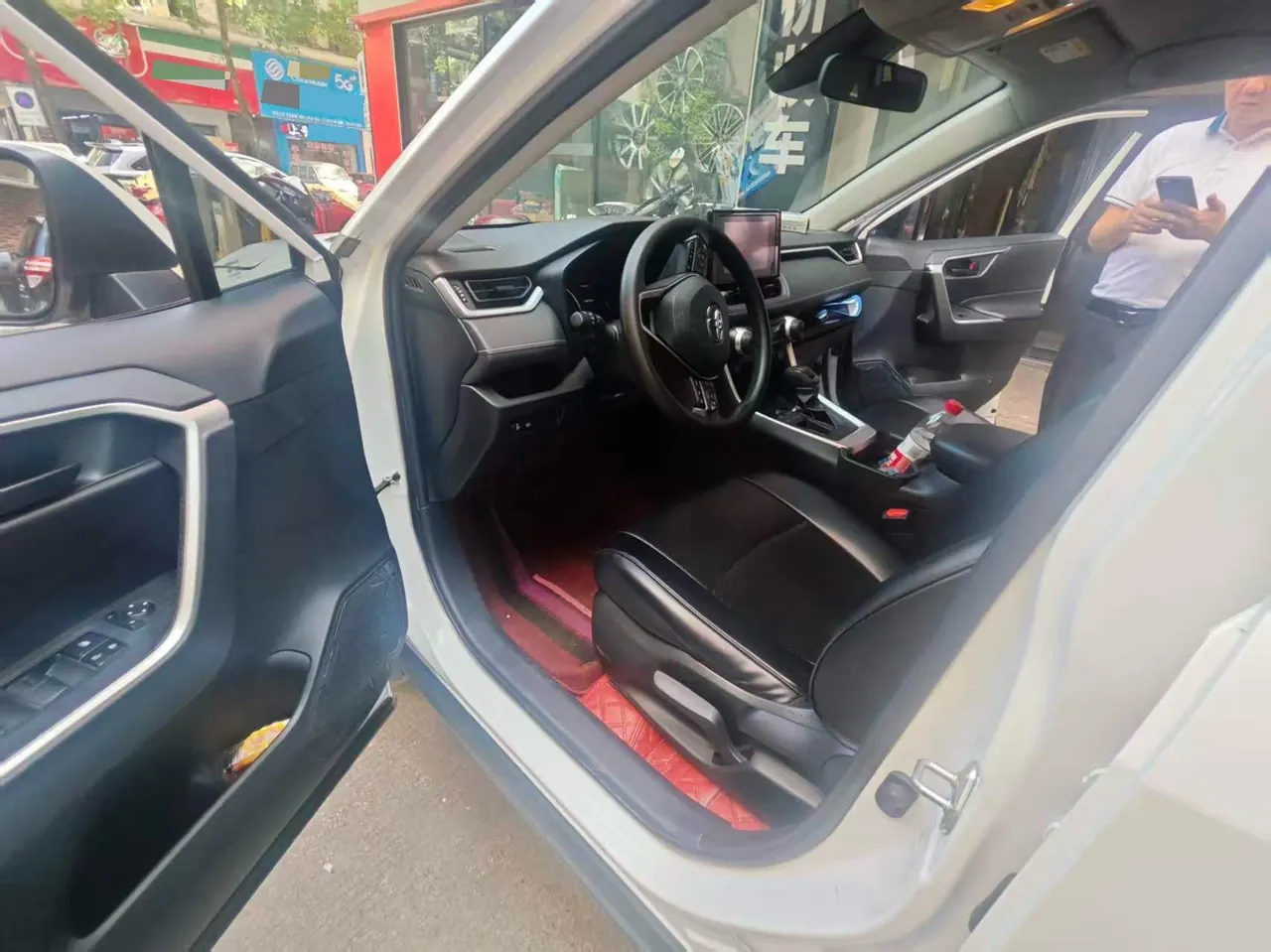 Toyota 2022 RAV4 Rongbo 2.0 Stepless Two-Drive City Edition Automatic Gear 3