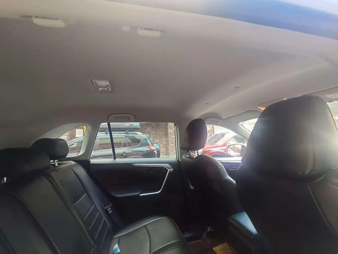 Toyota 2022 RAV4 Rongbo 2.0 Stepless Two-Drive City Edition Automatic Gear 5