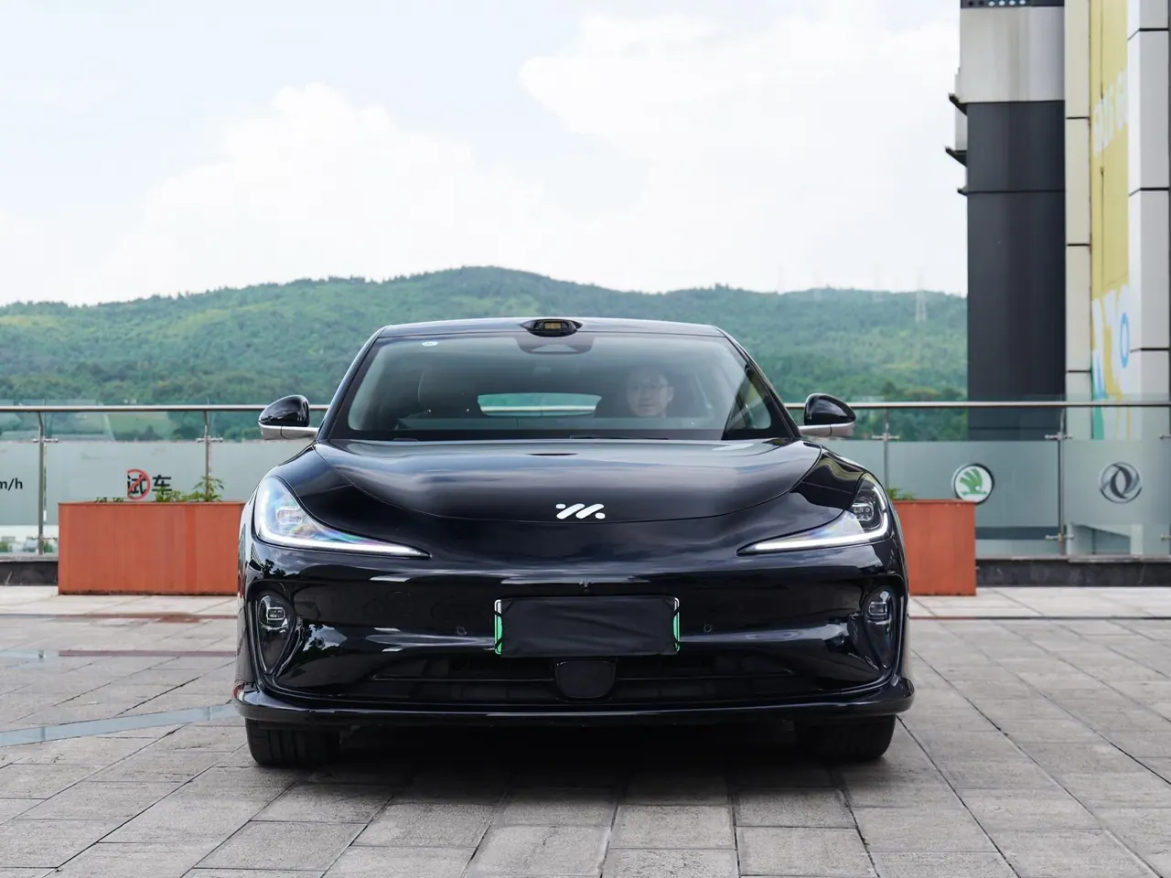 IM 2025 IM L6 Ultra Automatic Transmission 2