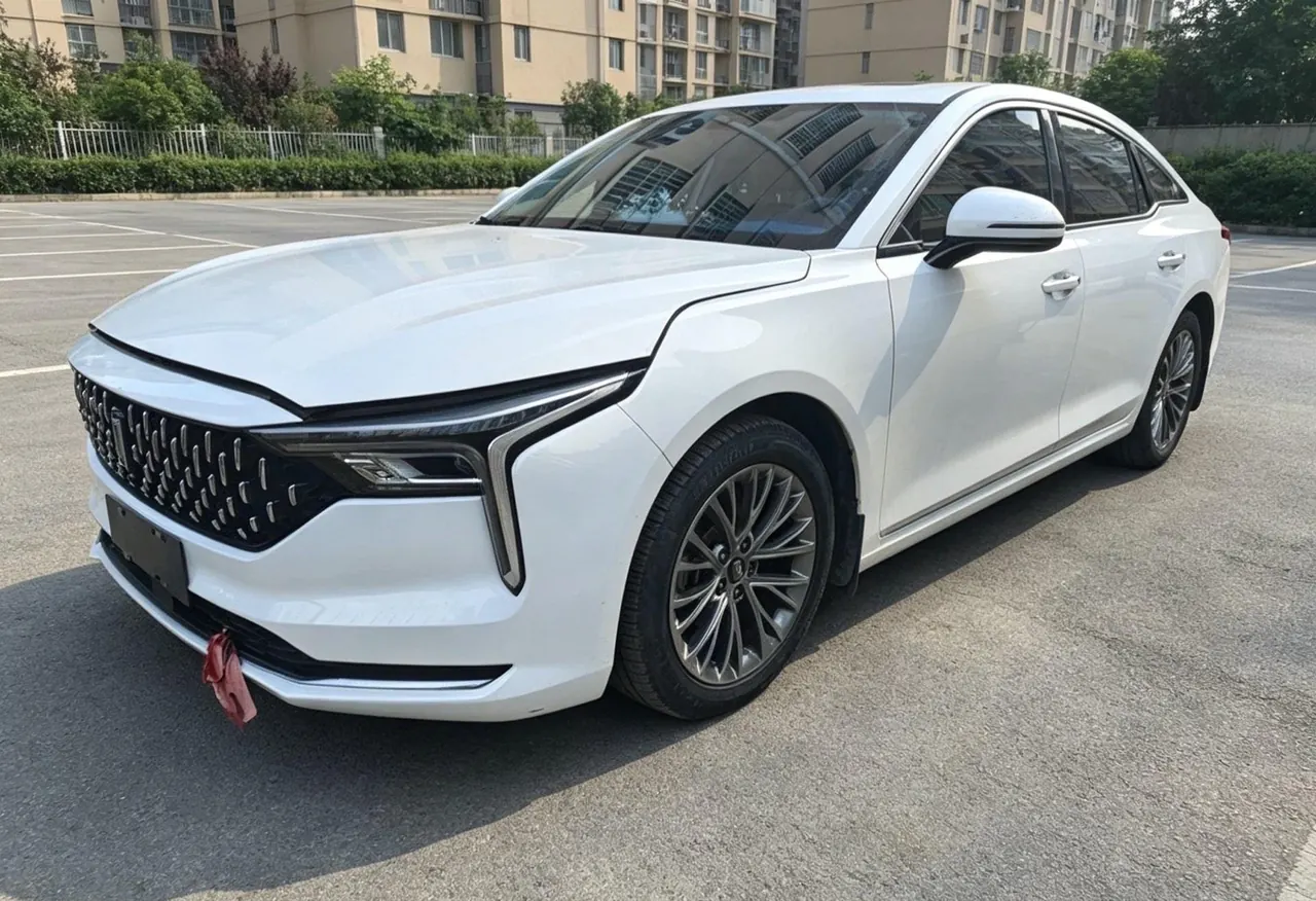 Bestune 2022 B70 1.5T Pleasant Automatic Gear - View 1