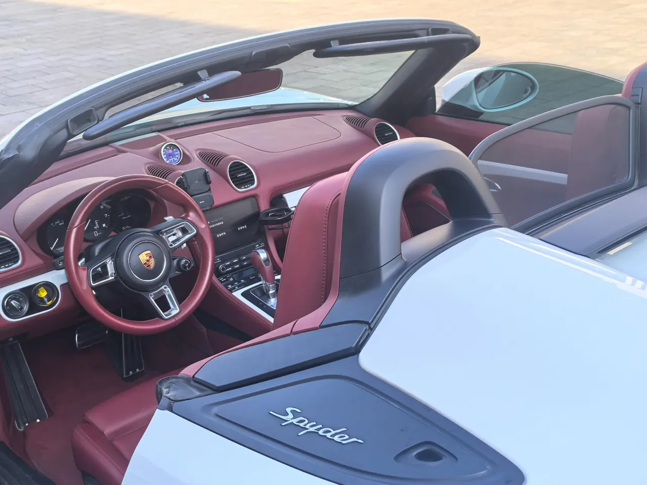 Porsche 718 (Imported) 2022 718 Spyder 2.0T Automatic 11