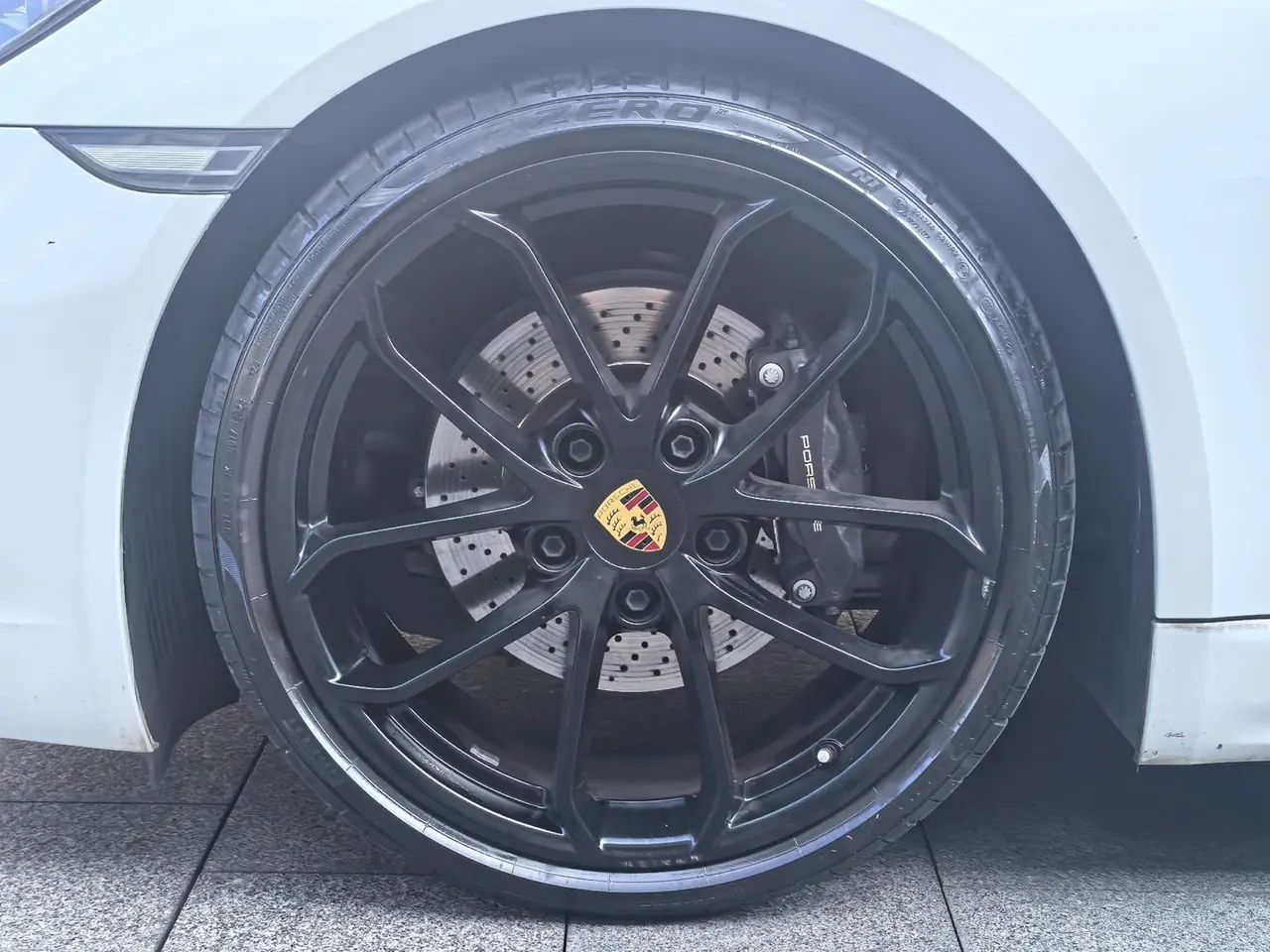 Porsche 718 (Imported) 2022 718 Spyder 2.0T Automatic 3
