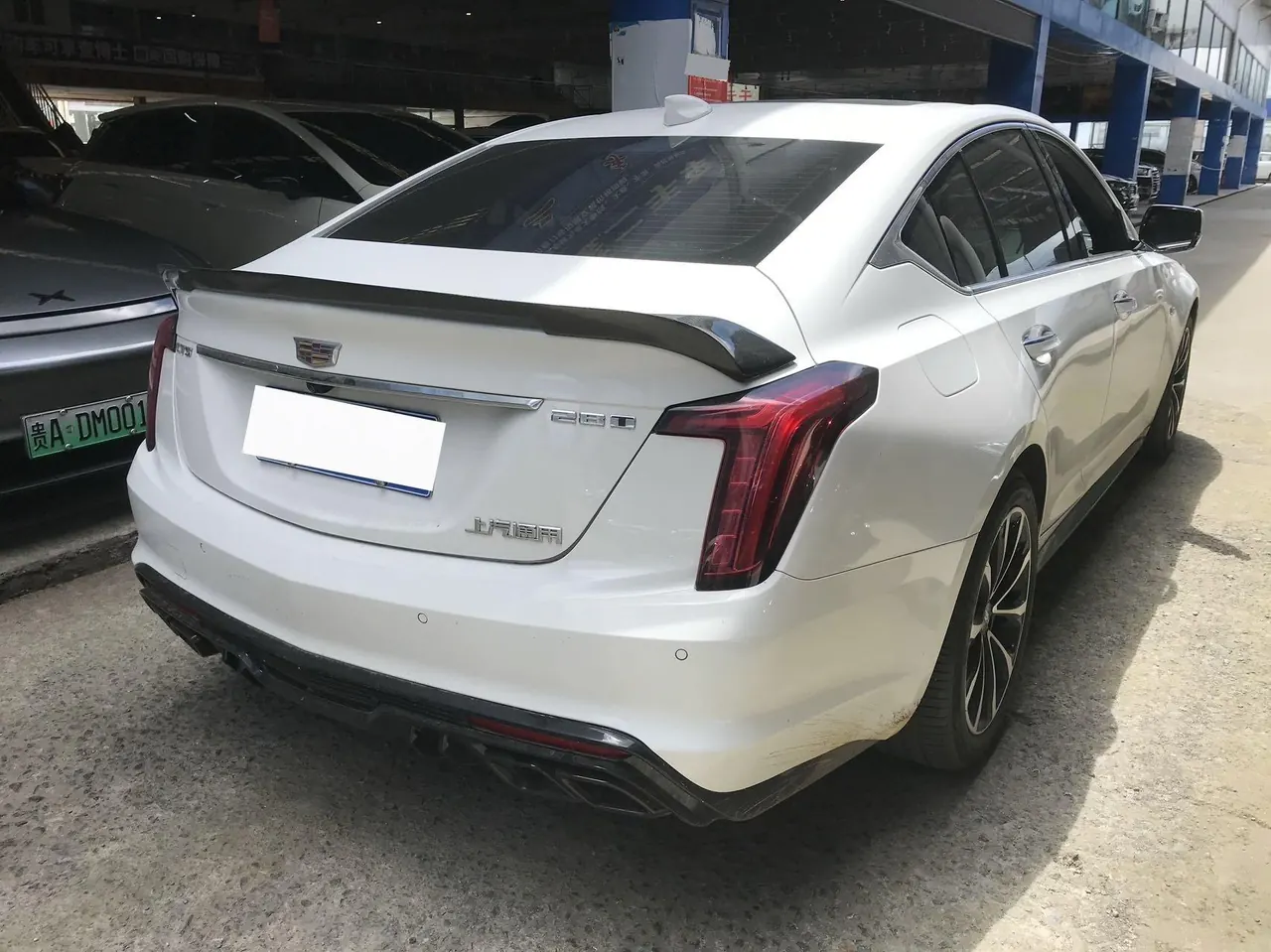 Cadillac 2022 CT5 2.0T 28T Luxury (Standard Edition) Automatic Gear 4