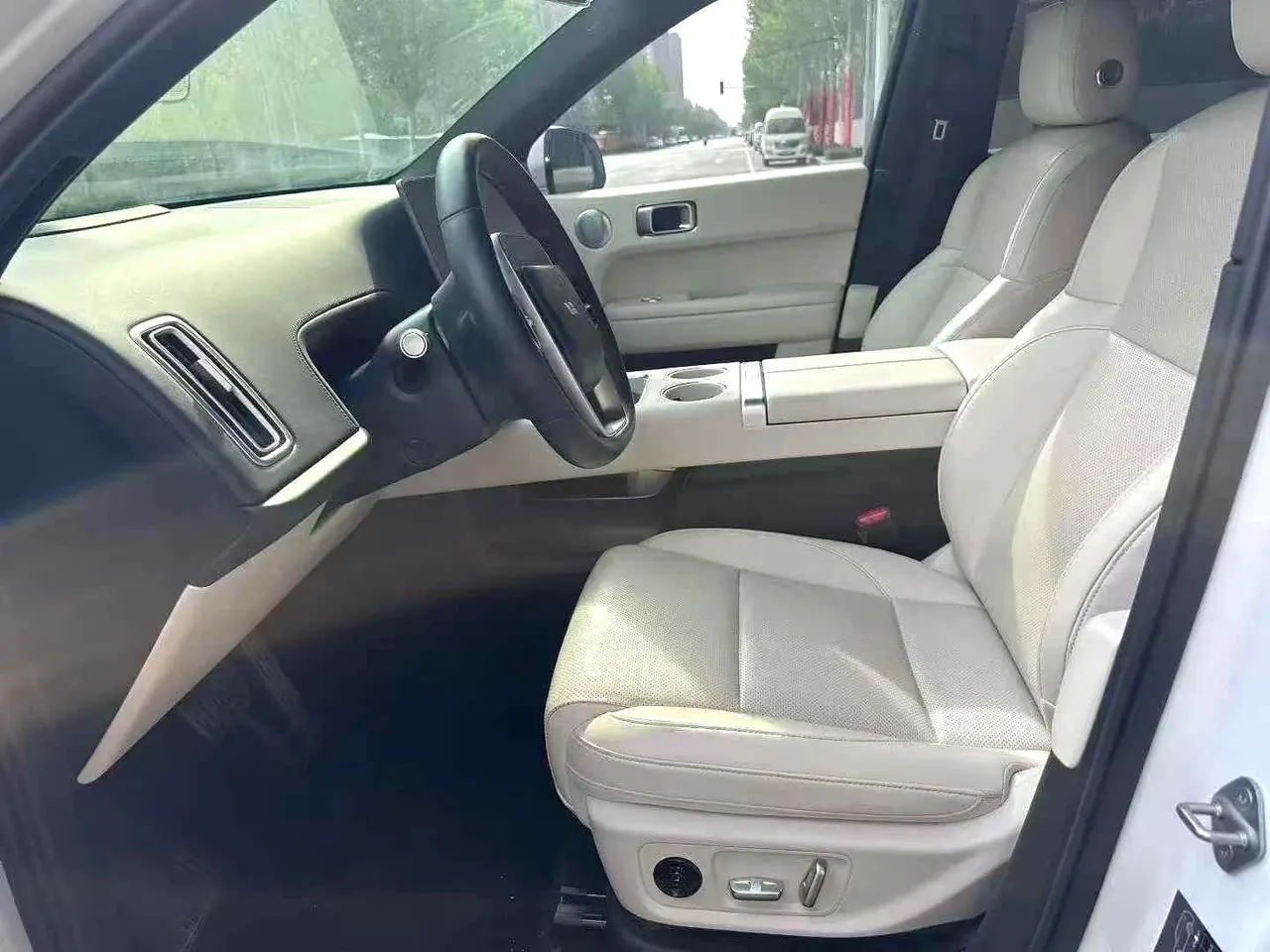 Li 2024 L6 Pro automatic gear 6