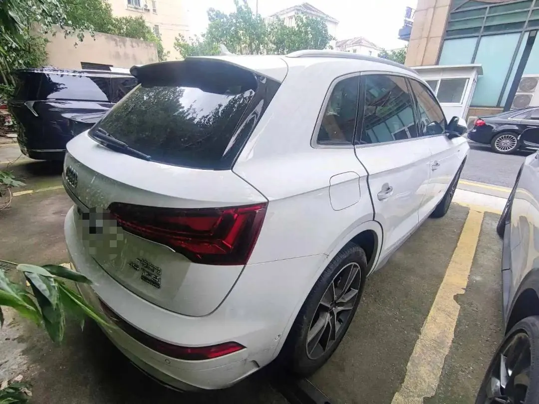 Audi 2021 Q5L 2.0TFSI 45TFSI luxury dynamic automatic transmission 2