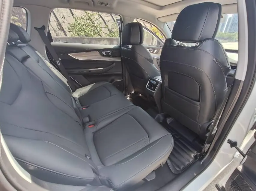Chery 2022 Tiggo 8 PLUS 1.6TGDI 290TGDI Prestige Edition Automatic 11