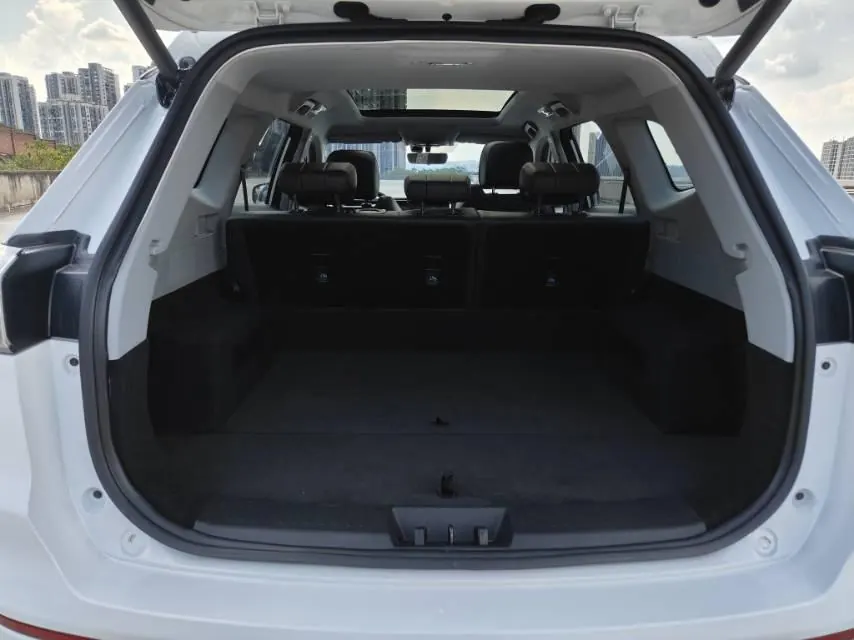 Chery 2022 Tiggo 8 PLUS 1.6TGDI 290TGDI Prestige Edition Automatic 18