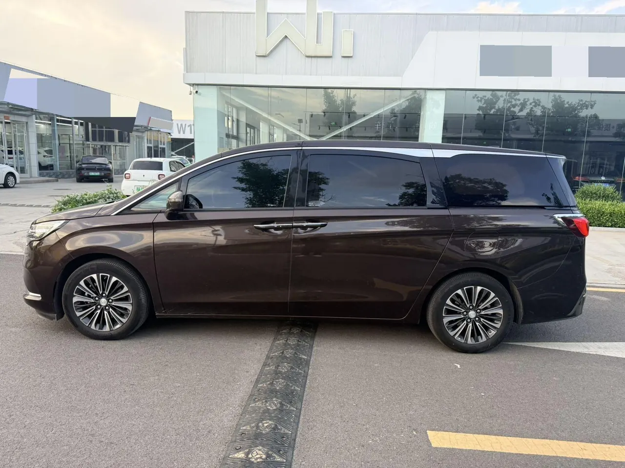 Buick 2021 GL8 ES Lu Zun 2.0T 653T Luxury Automatic Gear 3