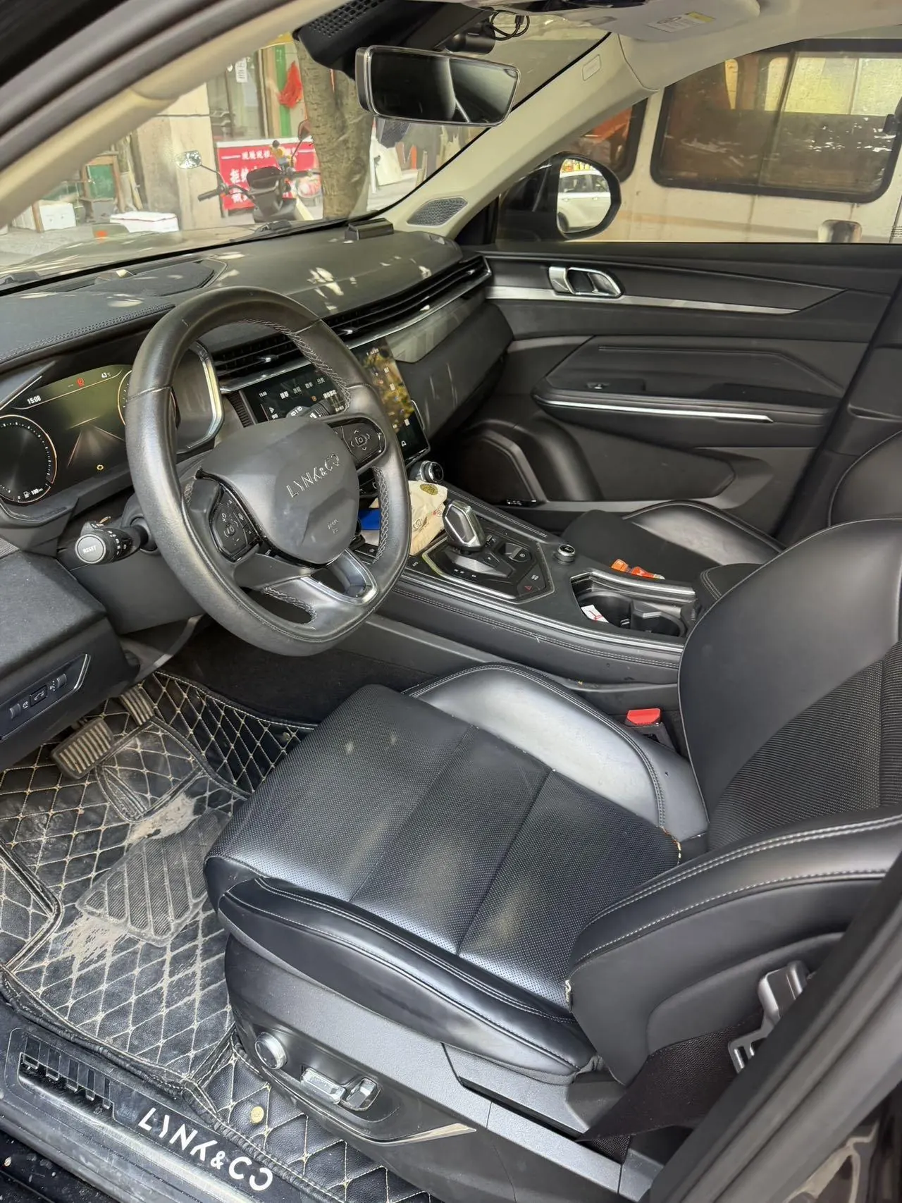 LYNK&amp;CO 2021 LYNK&amp;CO 01 2.0TD Two-Drive Pro Automatic 2