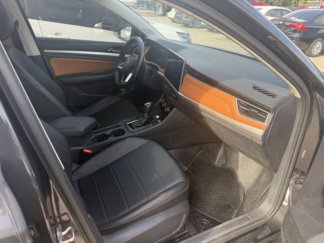 Volkswagen 2021 Bora 1.2TSI 200TSI Elite Smart Union Edition Automatic Gear 4