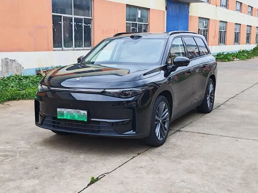 Leapmotor 2026 C 16 280 Laser Radar Zhizun Edition 6-seat Automatic Gear - View 1
