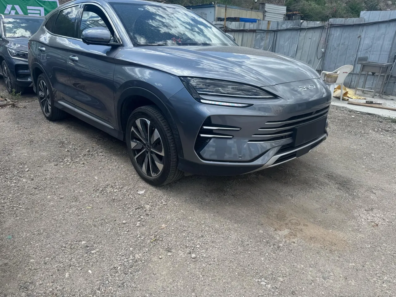 BYD Song PLUS New Energy 2025 Song PLUS DM-i 1.5 Stepless 112KM Honorable Automatic Gear 3