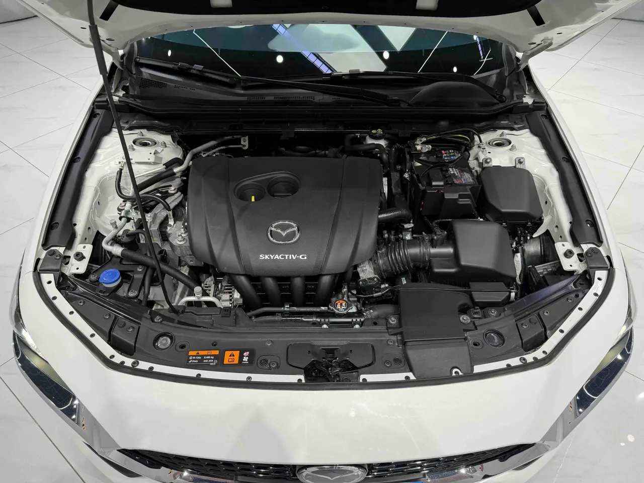 Mazda 3 Oncorsela 2021 Mazda 3 Oncorsela-sedan 2.0 quality smart version automatic transmission 18